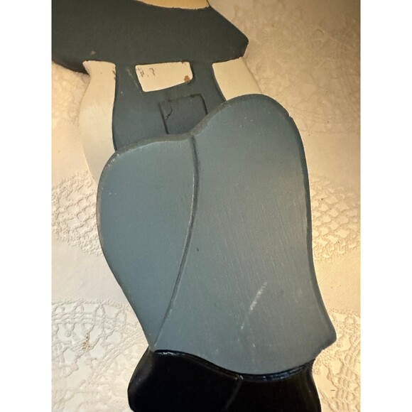 Vintage Rare Handmade Shelf Sitters Boy and Girl figurines - Picture 3 of 7